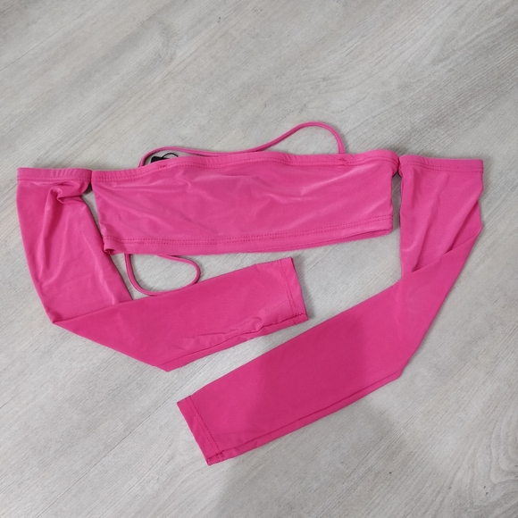 NWT PrettyLittleThing pink silky slinky crop top - Picture 3 of 11